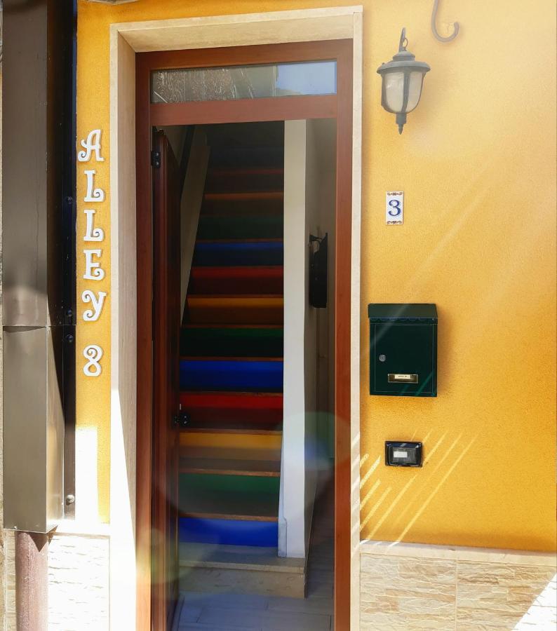 Alley 8 سيلا المظهر الخارجي الصورة